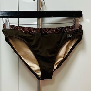 NWOT MELIKA Bikini Bottom Brown Pink Size Small
